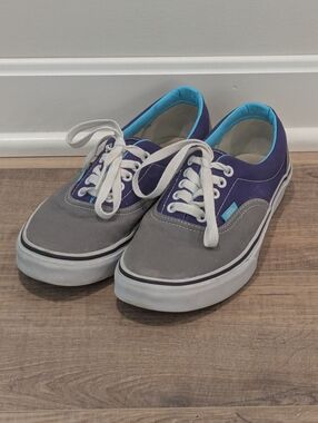 Vans Two-Tone Gray & Purple Low Top Sneakers Women's 8.5 Men's 7